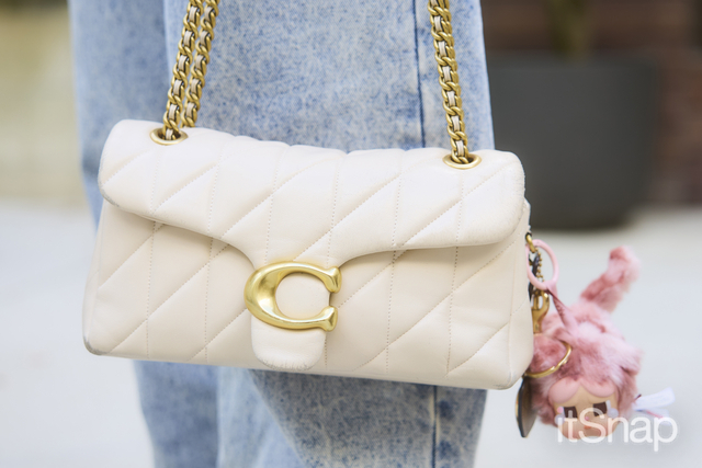 ぷっくりキルティングがCuteなショルダーバッグ♡