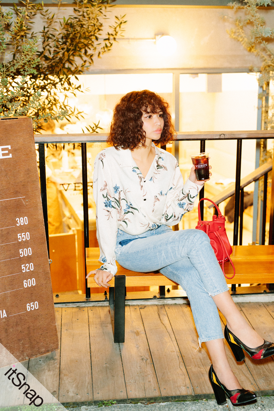 【どんなトップスにも合う♡】CHANEL デニム ドット パンツ どんなトップスにも合う♡】CHANEL デニム ドット パンツ