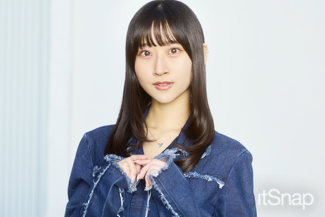 つやっとまとまるレイヤーストレートで大人っぽ美人に♡