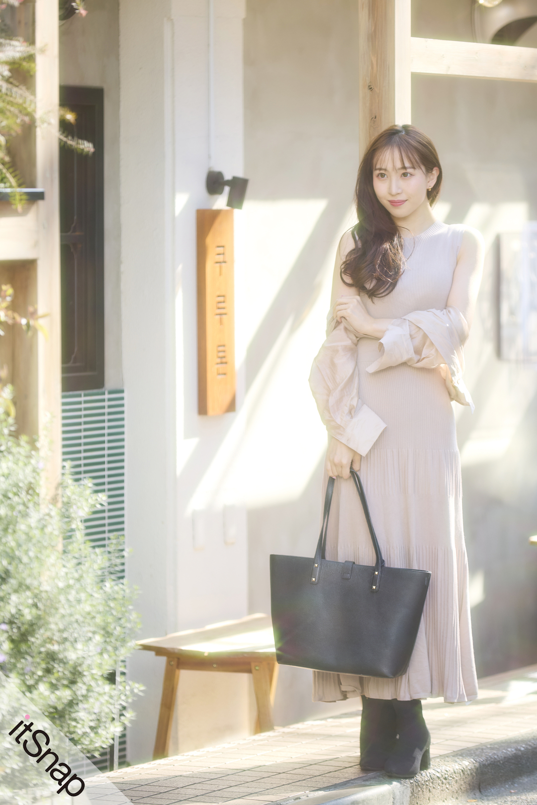 iΦ【1週間コーデ】ensuite 16点 タグ付きあり 夏服 レディース 女性らしさを引き立てる肌身せ フェミニンなワンピコーデで夏先取り