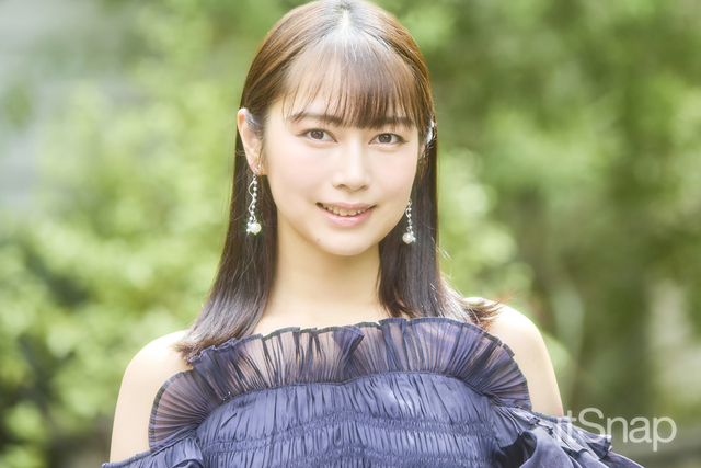 外巻きワンカールで清楚な中にフェミニンさをプラス♡
