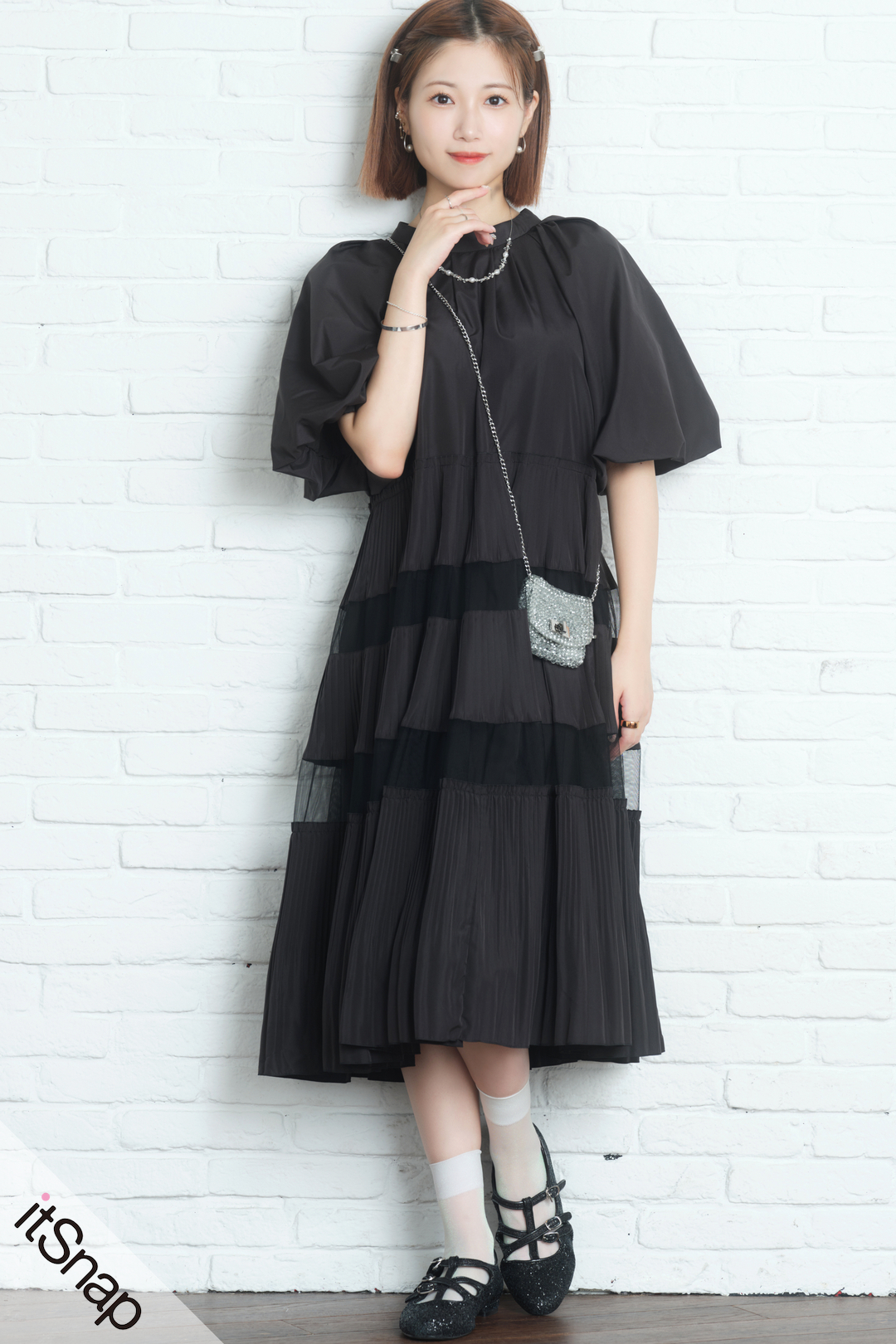 エピヌ リボンパール&ビジューチェーンバッグ épine ribbon Pearl & Bijou chain bag（2color） |