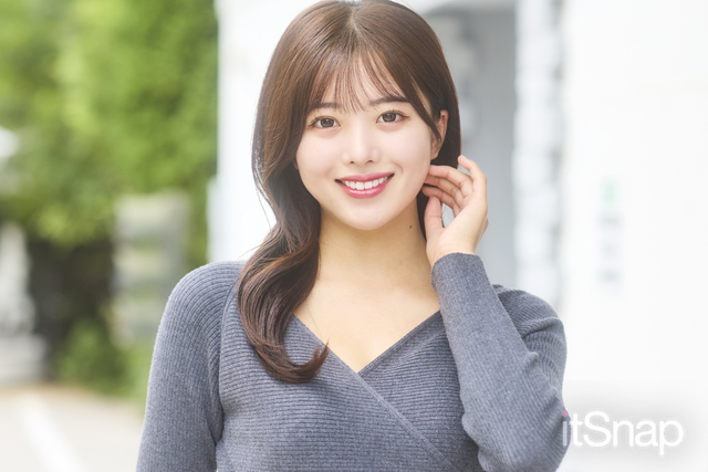 やわらかな内巻き&透けバングで清楚な印象をキープ♡