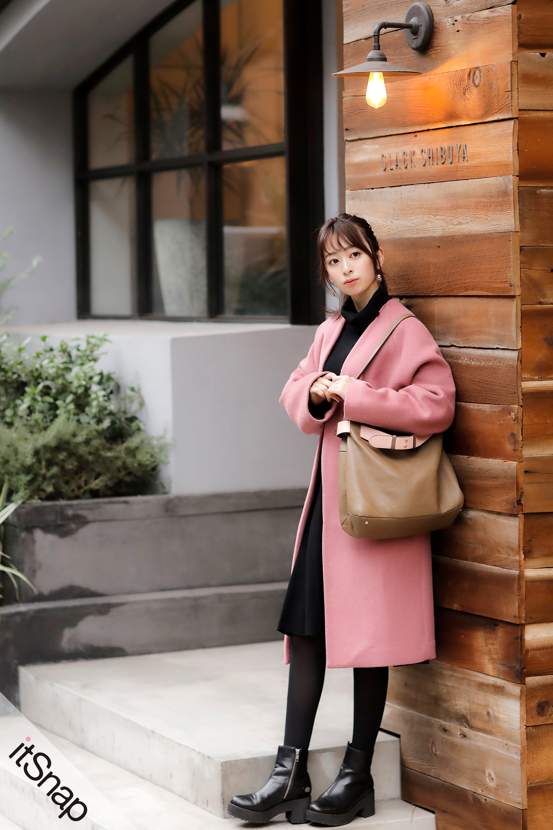 コーデのアクセントに♡CHANEL ココビーチ バンダナ 近藤千尋さん】愛用シャネル×公園コーデ「甘さを引いて“少年ぽく