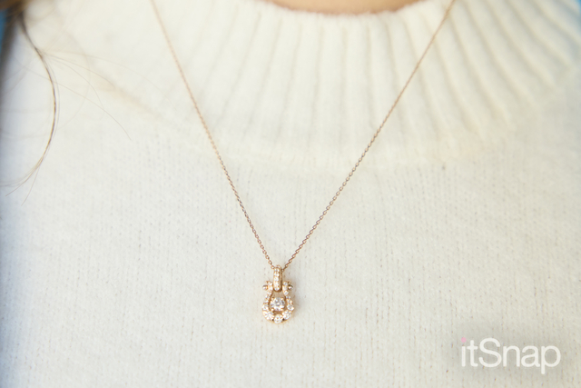 繊細なチェーンとピンクゴールドの輝きが華やか☆